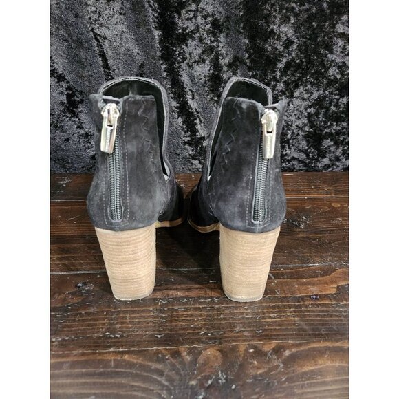 Vince Camuto Genedy Black Suede Western Bootie Size 7M - Picture 6 of 8